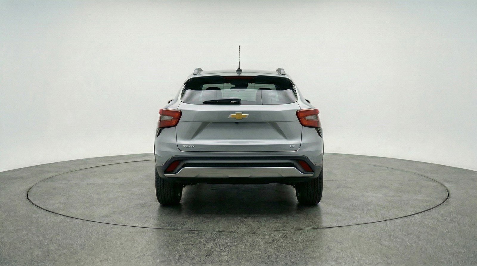 Used 2025 Chevrolet Trax LT w/ LT Convenience Package FWD image 7