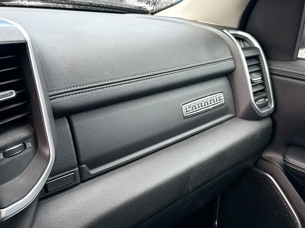 Used 2022 RAM 1500 Laramie AWD/4WD image 19