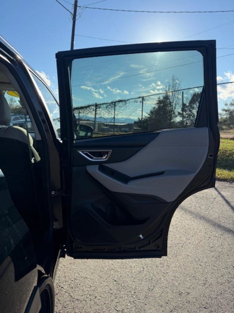 Used 2021 Subaru Forester Premium image 18