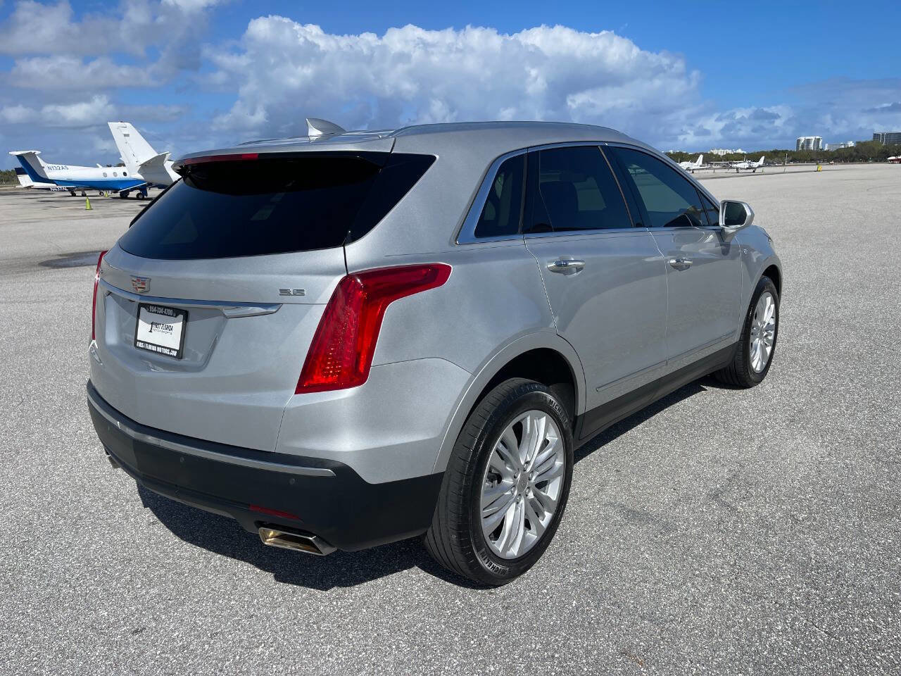 Used 2017 Cadillac XT5 Premium Luxury FWD image 10