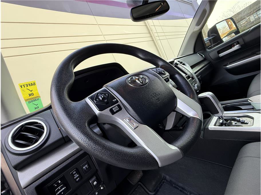 Used 2014 Toyota Tundra SR5 image 12