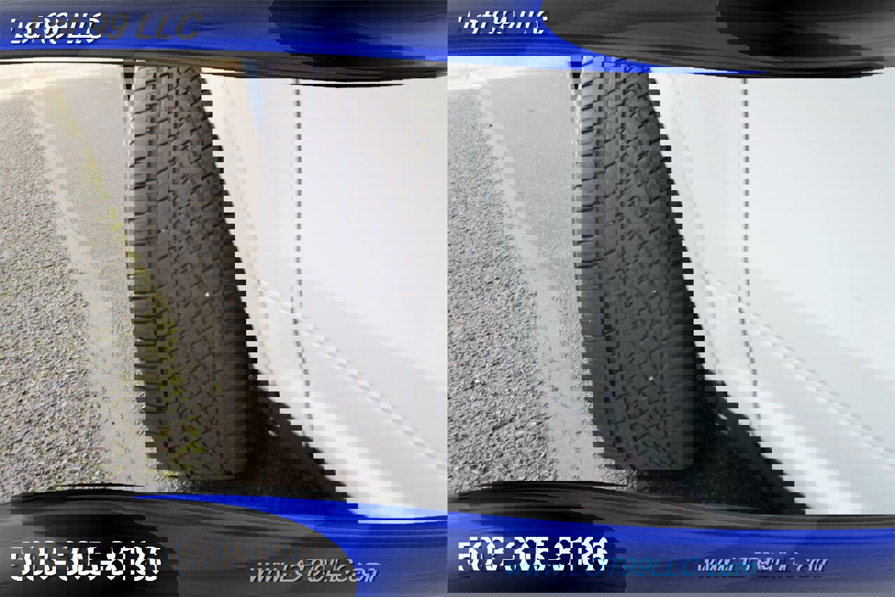 Used 2017 Porsche Cayenne Platinum Edition image 4