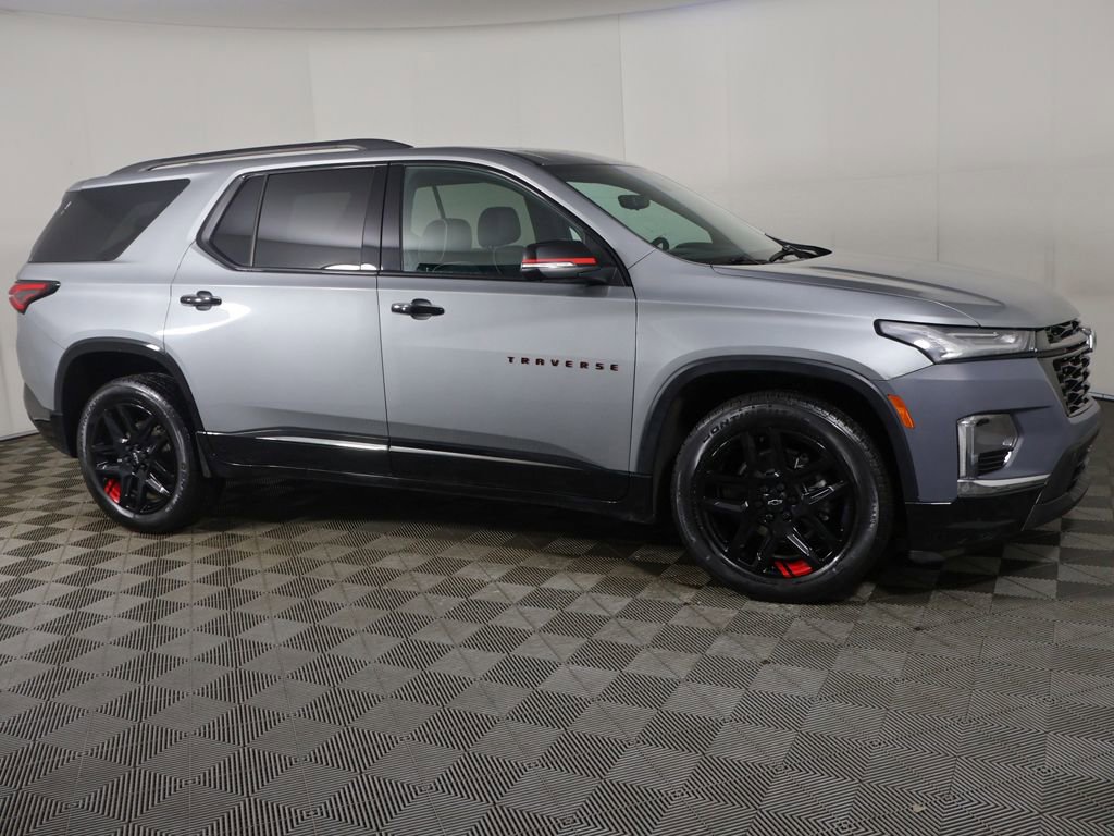 Used 2023 Chevrolet Traverse Premier w/ Redline Edition AWD/4WD image 20