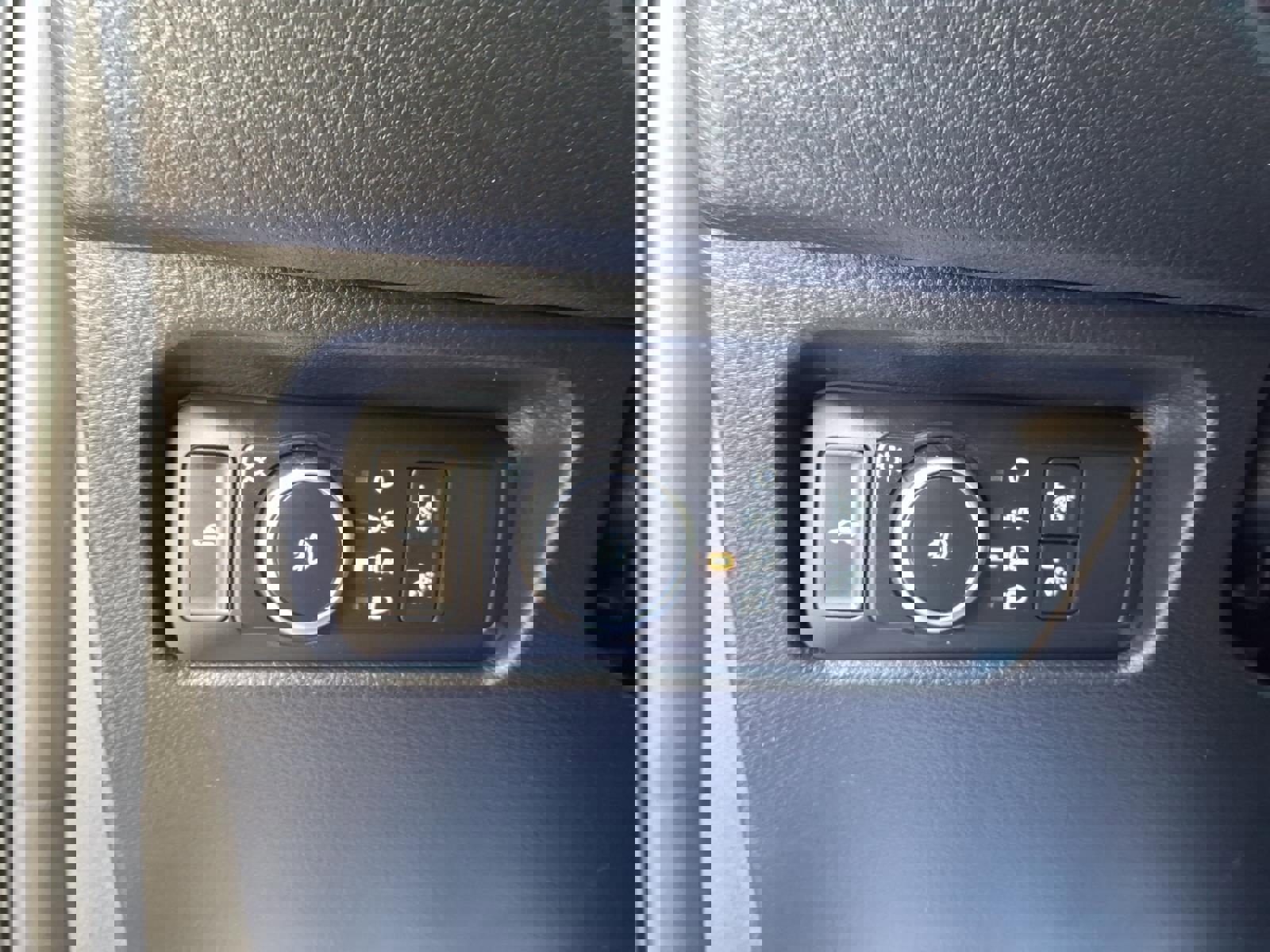 Used 2024 Ford Ranger XLT w/ FX4 Off-Road Package image 14