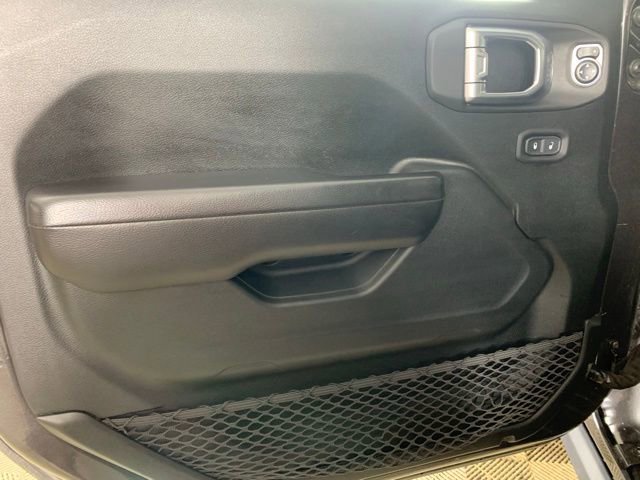 Used 2019 Jeep Wrangler Unlimited Rubicon image 28