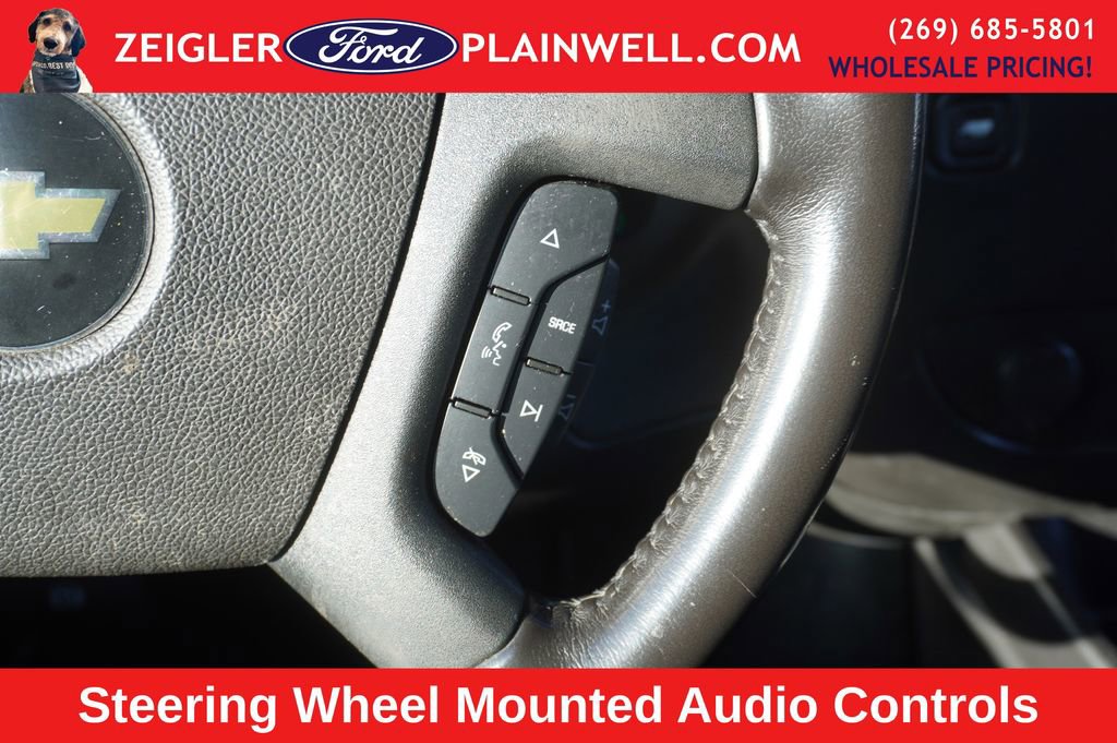 Used 2021 Chevrolet Express 2500 w/ Driver Convenience Package image 16