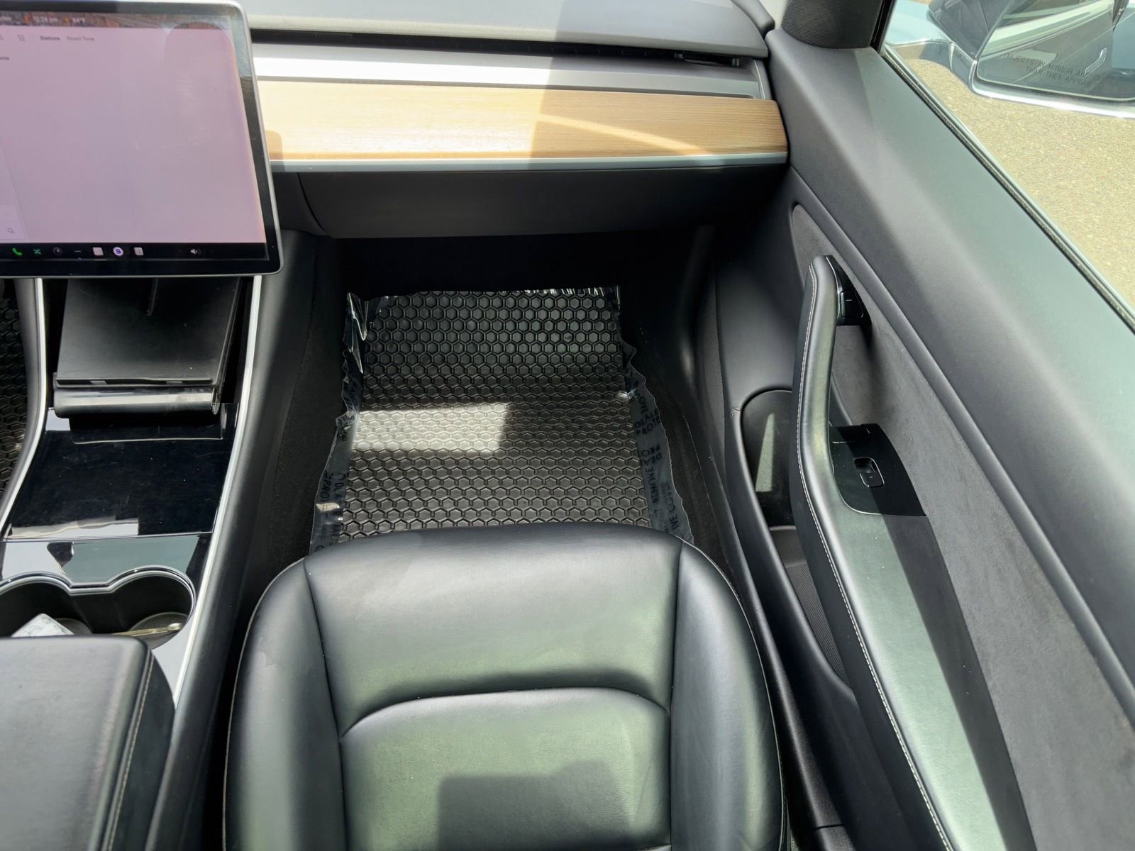 Used 2019 Tesla Model 3 Standard Range Plus RWD image 15