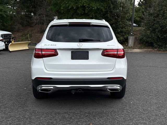 Used 2019 Mercedes-Benz GLC 300 4MATIC image 3