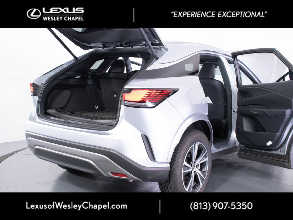 Used 2025 Lexus RX 350 Premium w/ Accessory Package FWD image 11