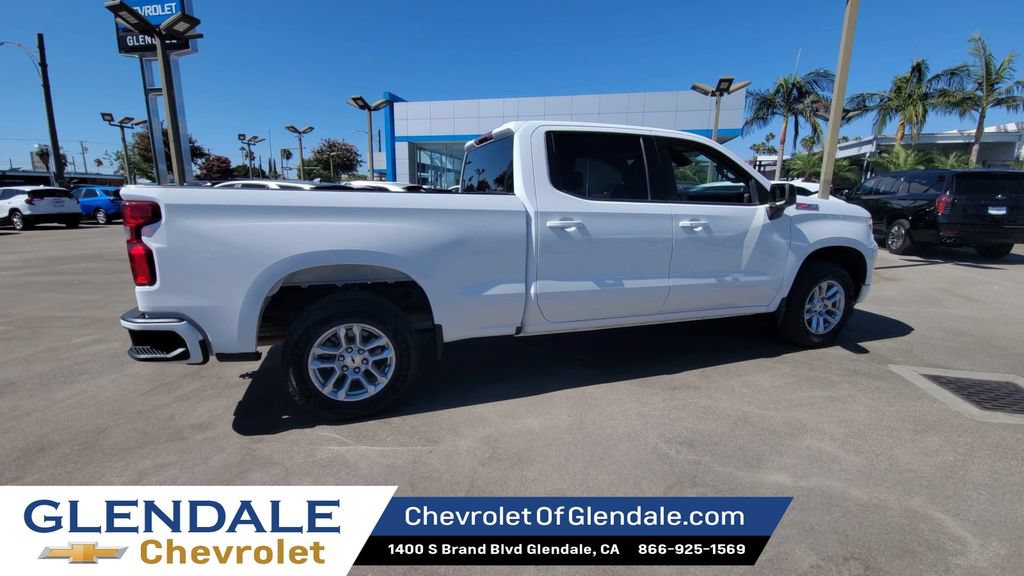 Used 2022 Chevrolet Silverado 1500 RST w/ Z71 Off-Road Package AWD/4WD image 8