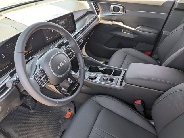 Used 2025 Kia Sorento EX w/ EX Panoramic Sunroof Package image 19