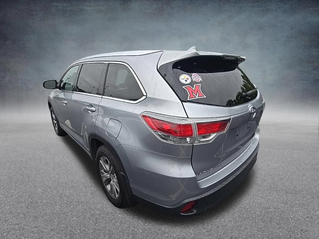 Used 2015 Toyota Highlander XLE AWD/4WD image 5
