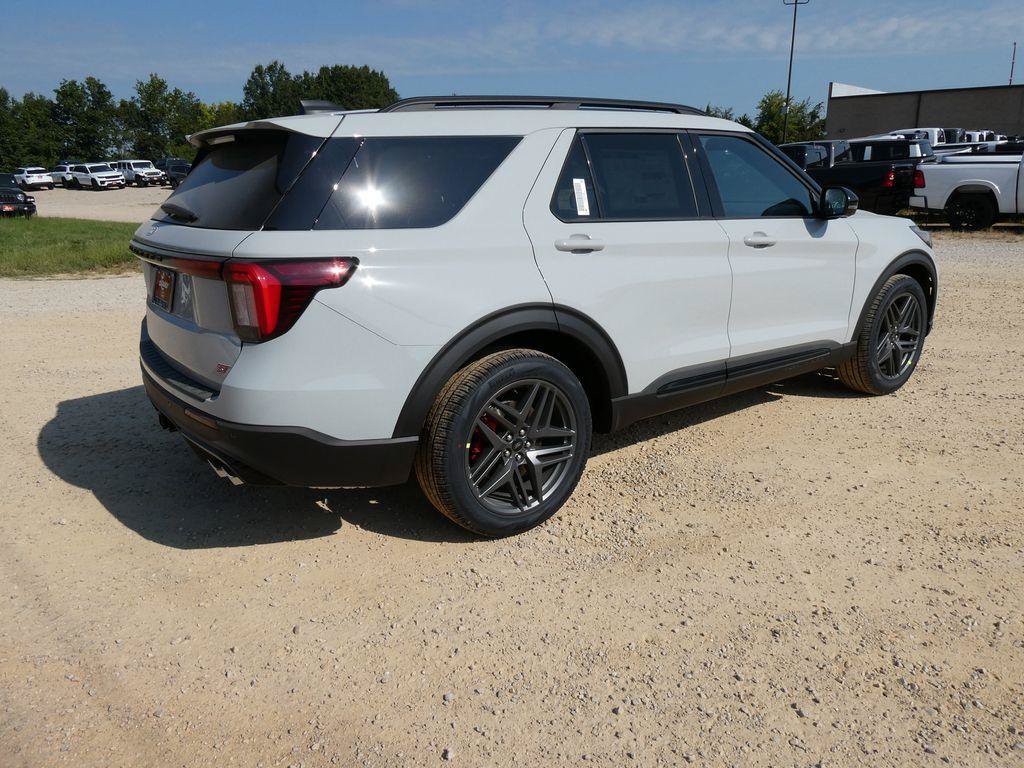 New 2027 Ford Explorer ST AWD/4WD image 5