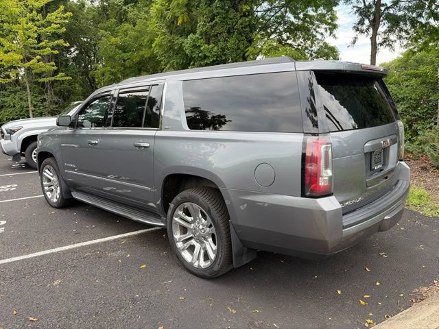 Used 2018 GMC Yukon XL SLT w/ Premium Edition AWD/4WD image 9