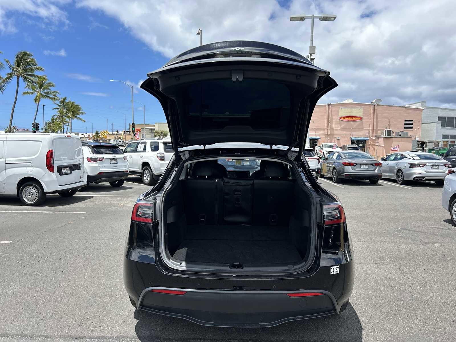 Used 2022 Tesla Model Y Long Range AWD/4WD image 18