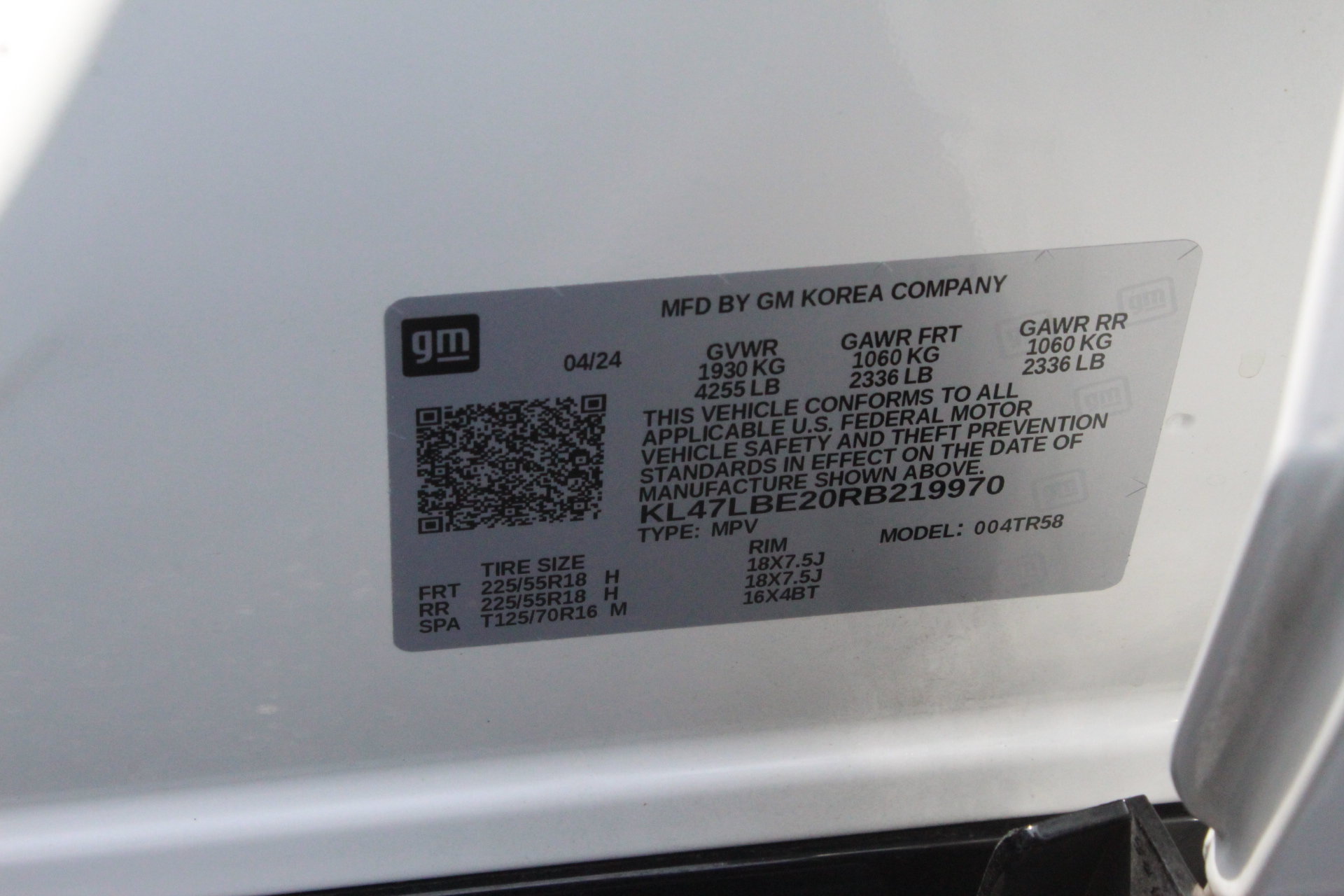Used 2024 Buick Envista Sport Touring w/ Convenience I Package FWD image 34
