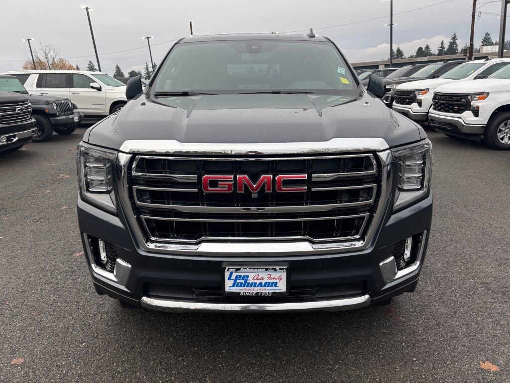 Used 2021 GMC Yukon SLT image 2
