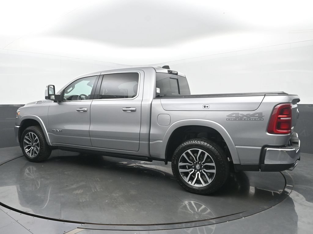 Used 2025 RAM 1500 Limited AWD/4WD image 3