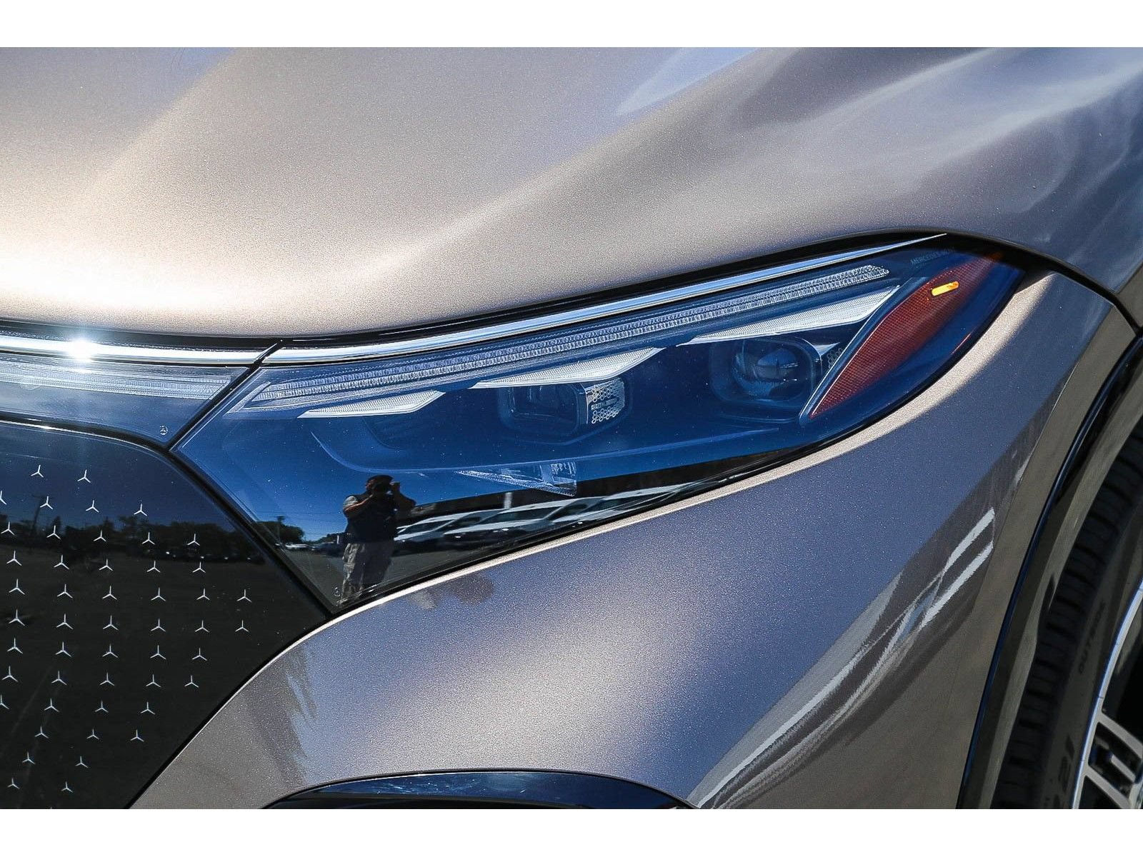 New 2026 Mercedes-Benz EQS 400 4MATIC SUV image 7