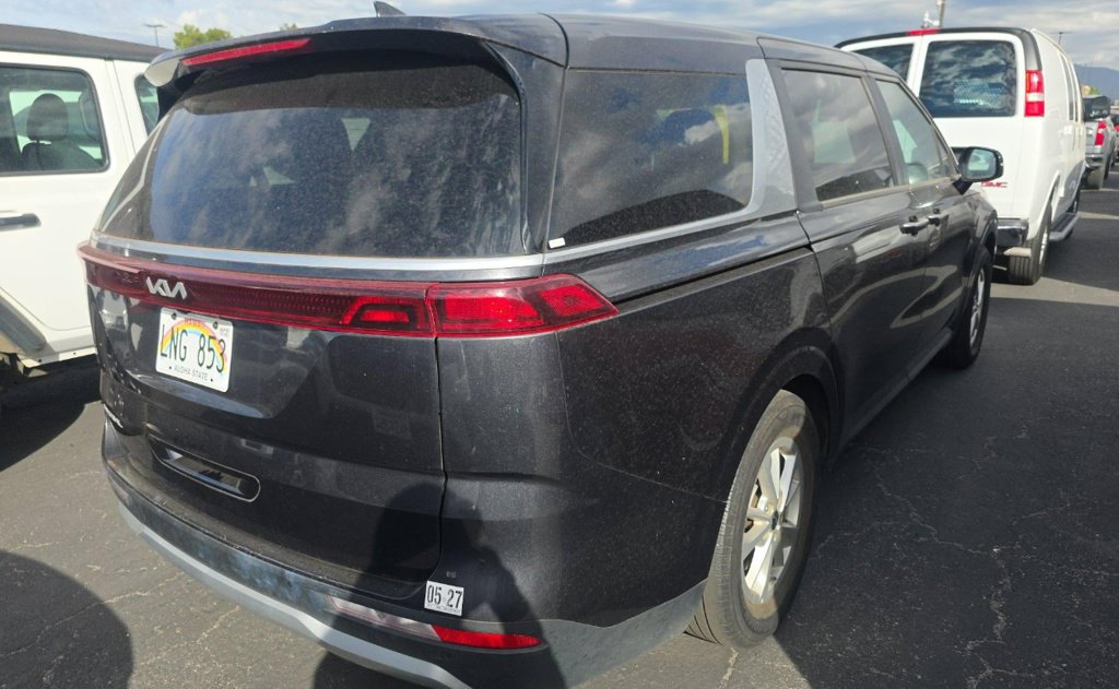 Used 2024 Kia Carnival LX FWD image 12