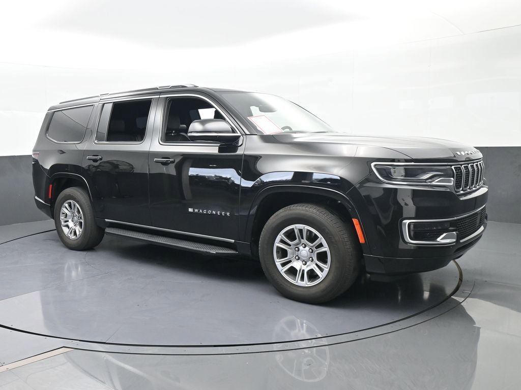 Used 2024 Jeep Wagoneer 2WD image 8
