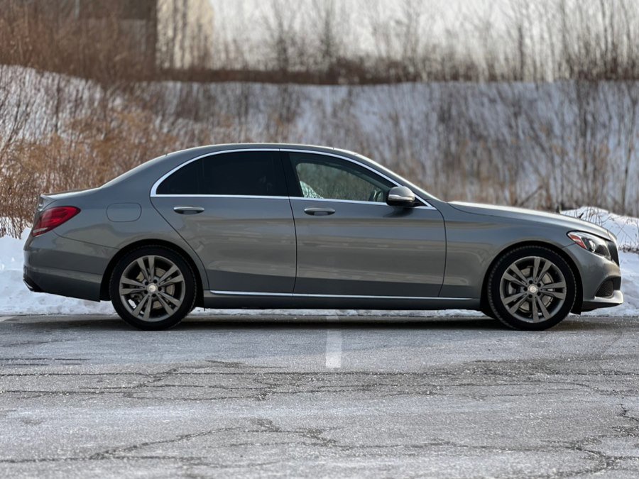 Used 2015 Mercedes-Benz C 300 4MATIC Sedan image 9