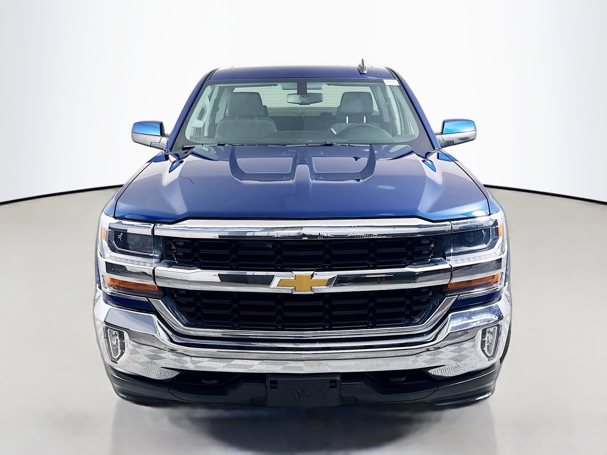 Used 2017 Chevrolet Silverado 1500 LT w/ All Star Edition image 2