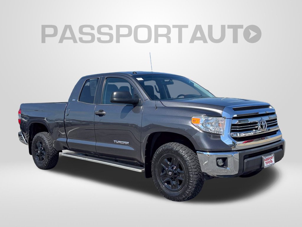 Used 2017 Toyota Tundra SR5 AWD/4WD image 11