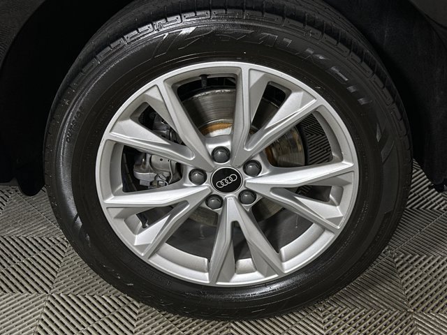 Used 2022 Audi Q3 2.0T Premium AWD/4WD image 34