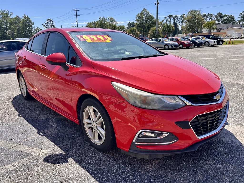 Used 2016 Chevrolet Cruze LT w/ Sun And Sound Package image 4