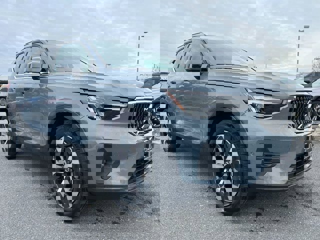Certified 2023 Volvo XC40 B5 Plus w/ Driver Assist Package