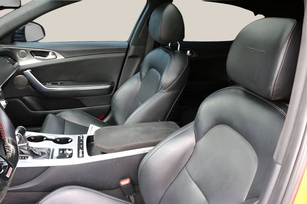 Used 2019 Kia Stinger GTS image 14