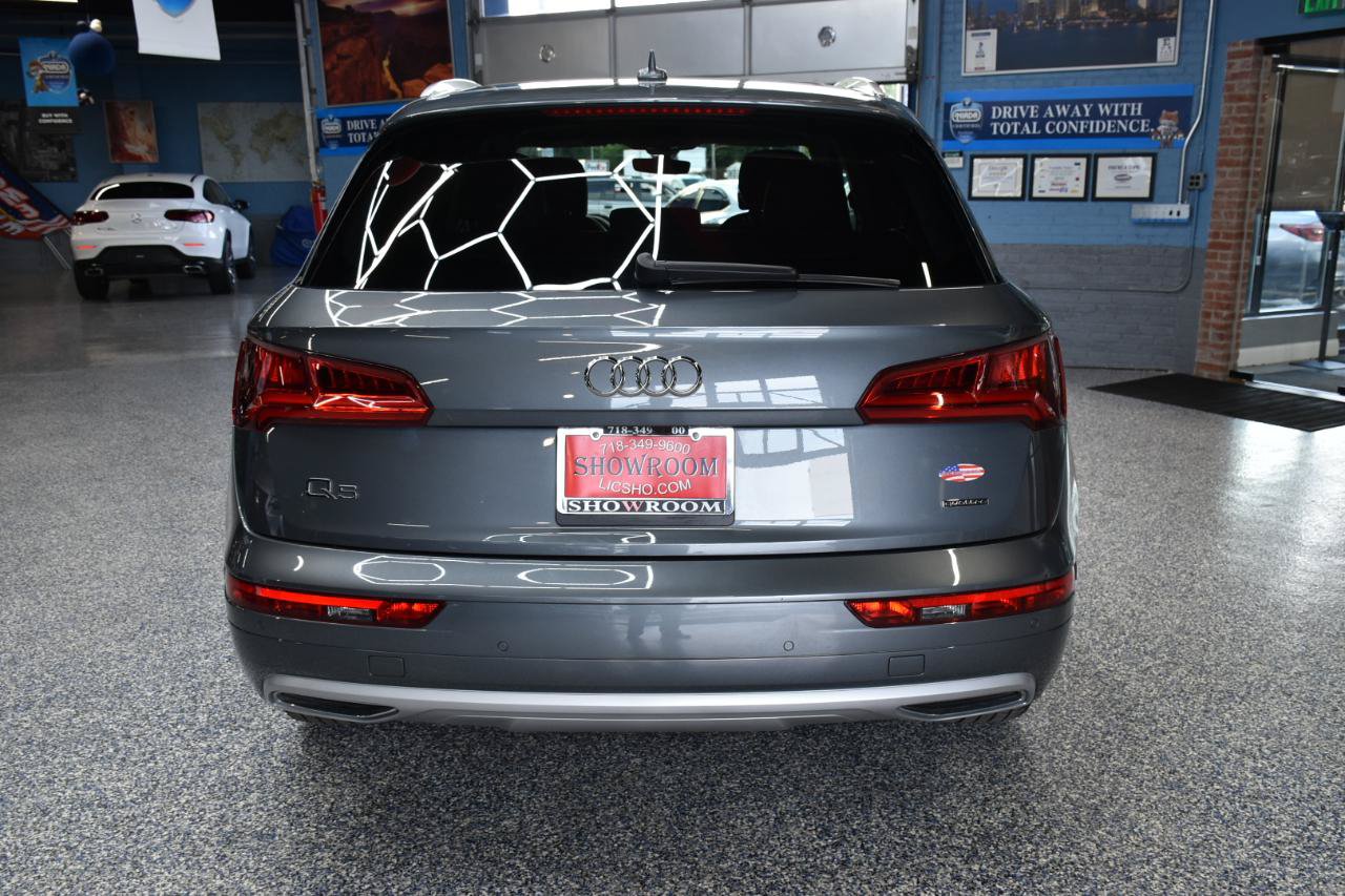 Used 2019 Audi Q5 2.0T Premium Plus w/ Premium Plus Package AWD/4WD image 4