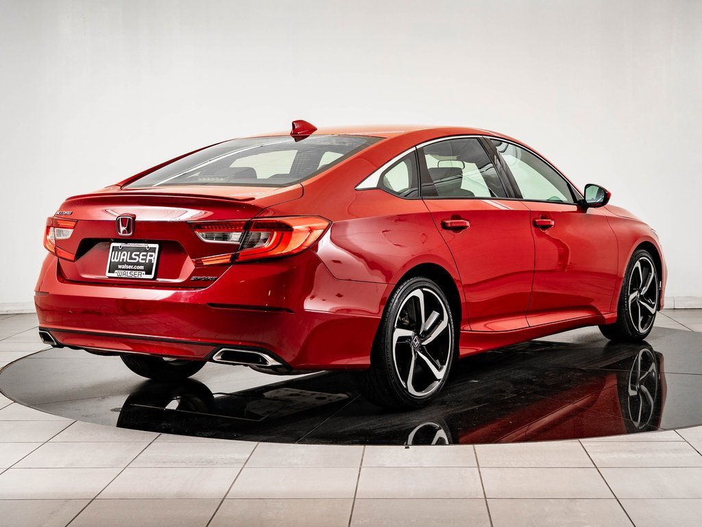 Used 2018 Honda Accord Sport image 7