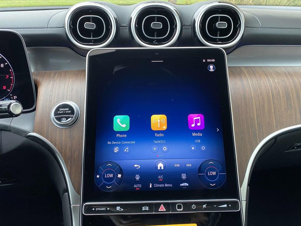 Certified 2025 Mercedes-Benz GLC 300 4MATIC image 30