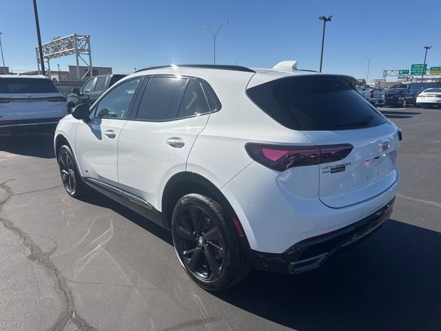 Used 2025 Buick Envision Sport Touring image 6