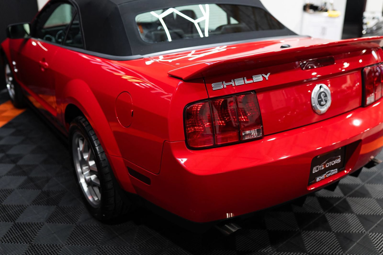 Used 2008 Ford Mustang Shelby GT500 RWD image 22