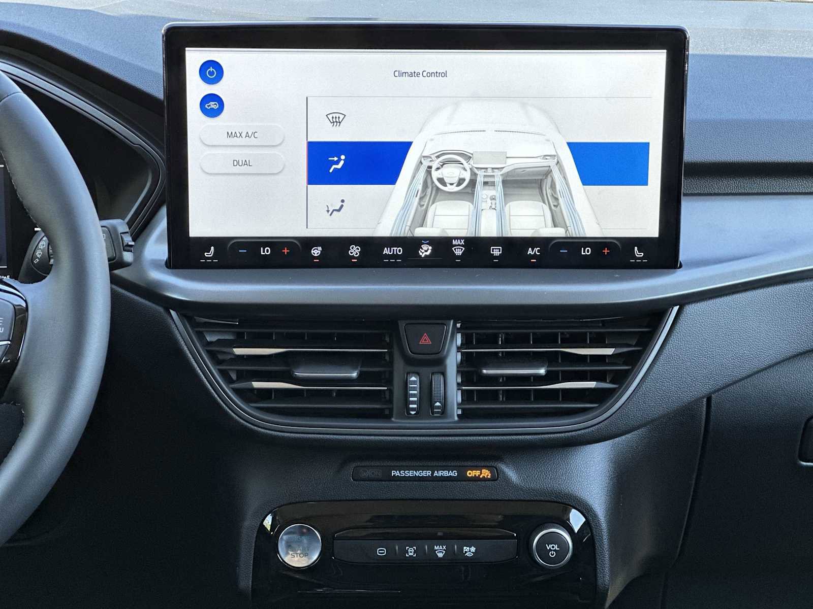 Used 2024 Ford Escape SE image 16