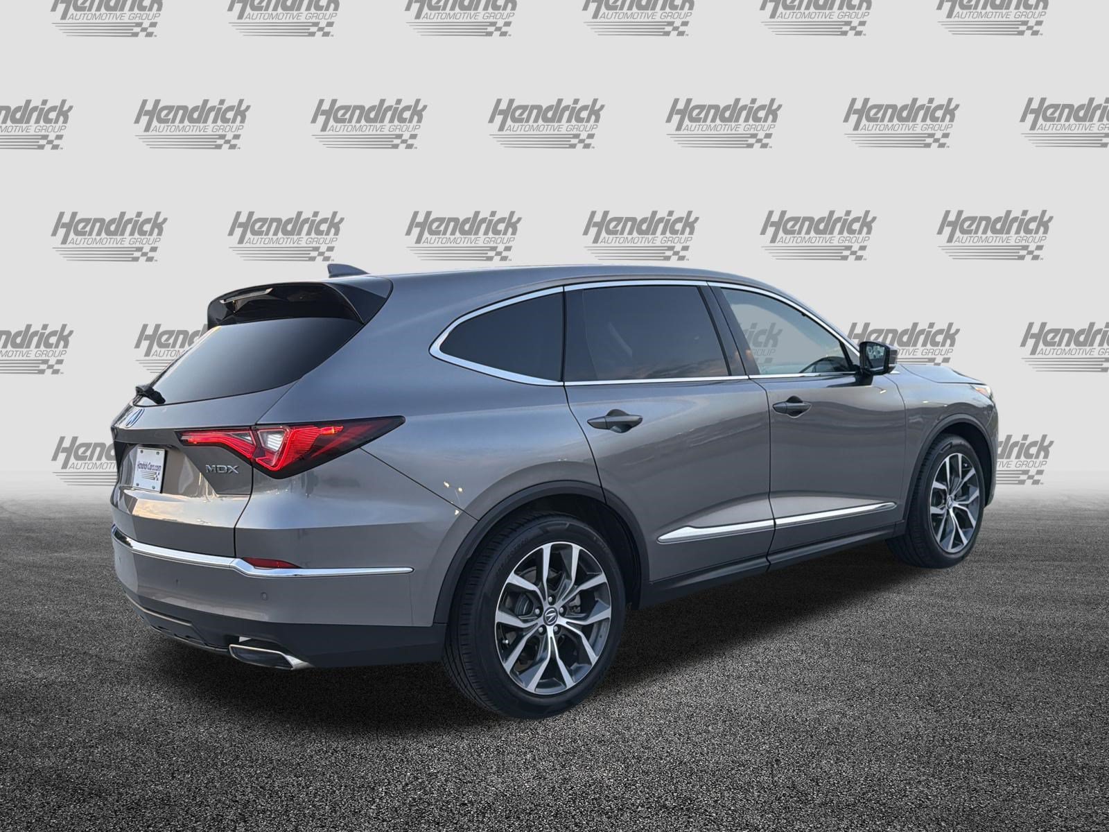 Certified 2023 Acura MDX w/ Technology Package FWD image 11
