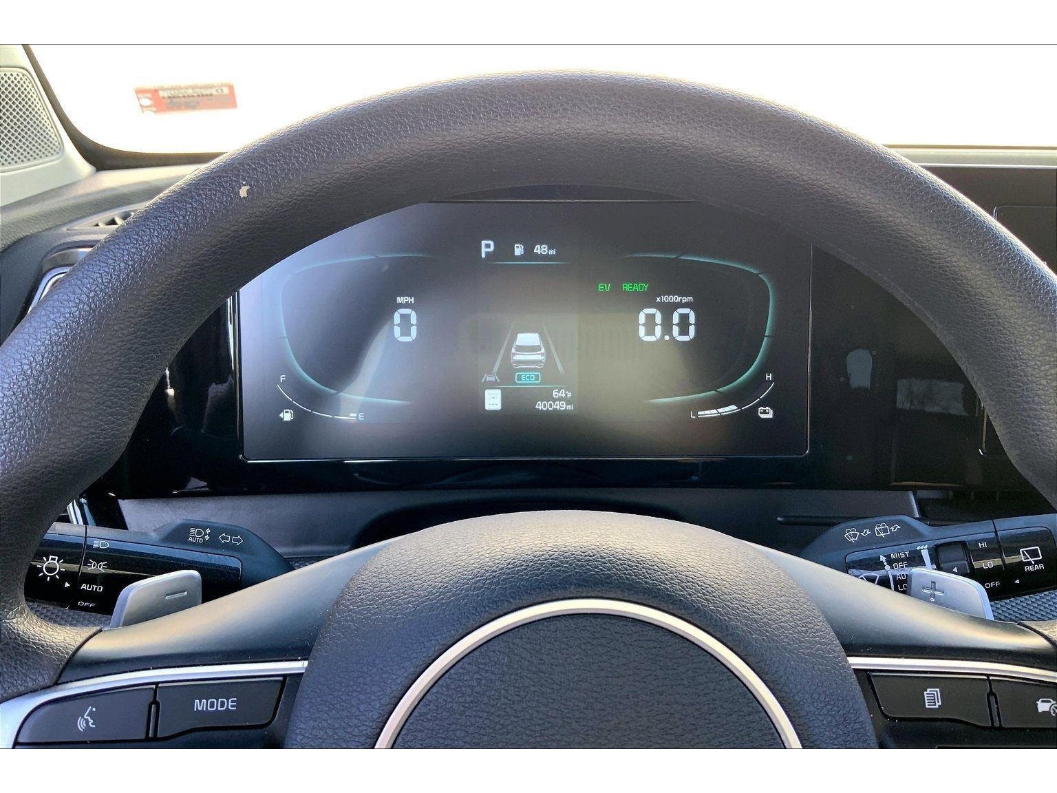 Used 2023 Kia Sportage LX image 17