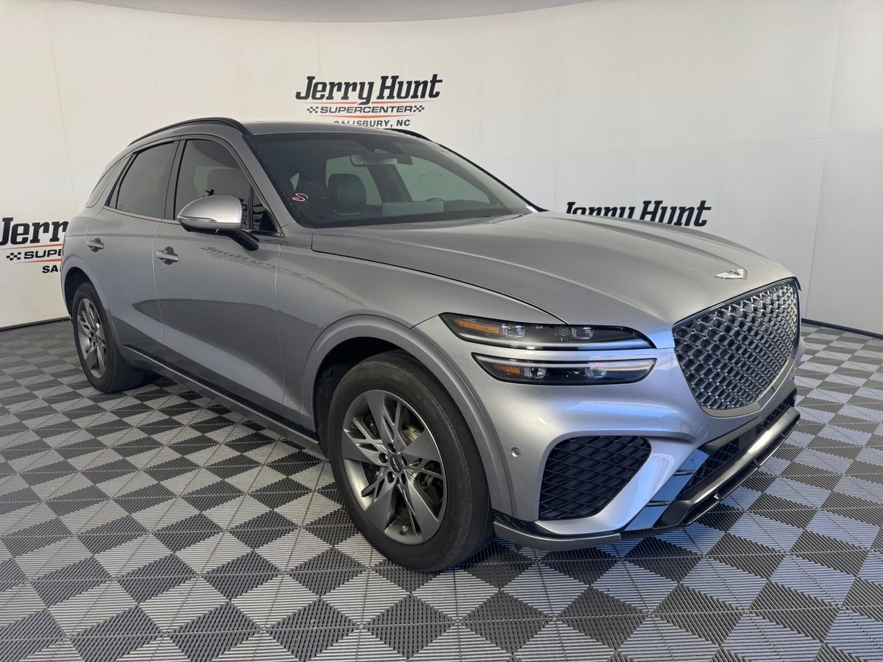 Used 2023 Genesis GV70 3.5T Sport w/ Sport Advanced Package AWD/4WD image 6