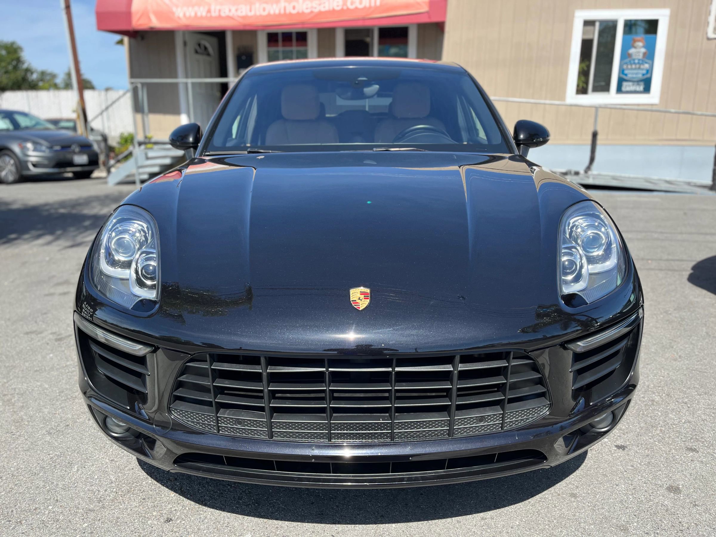 Used 2017 Porsche Macan image 2