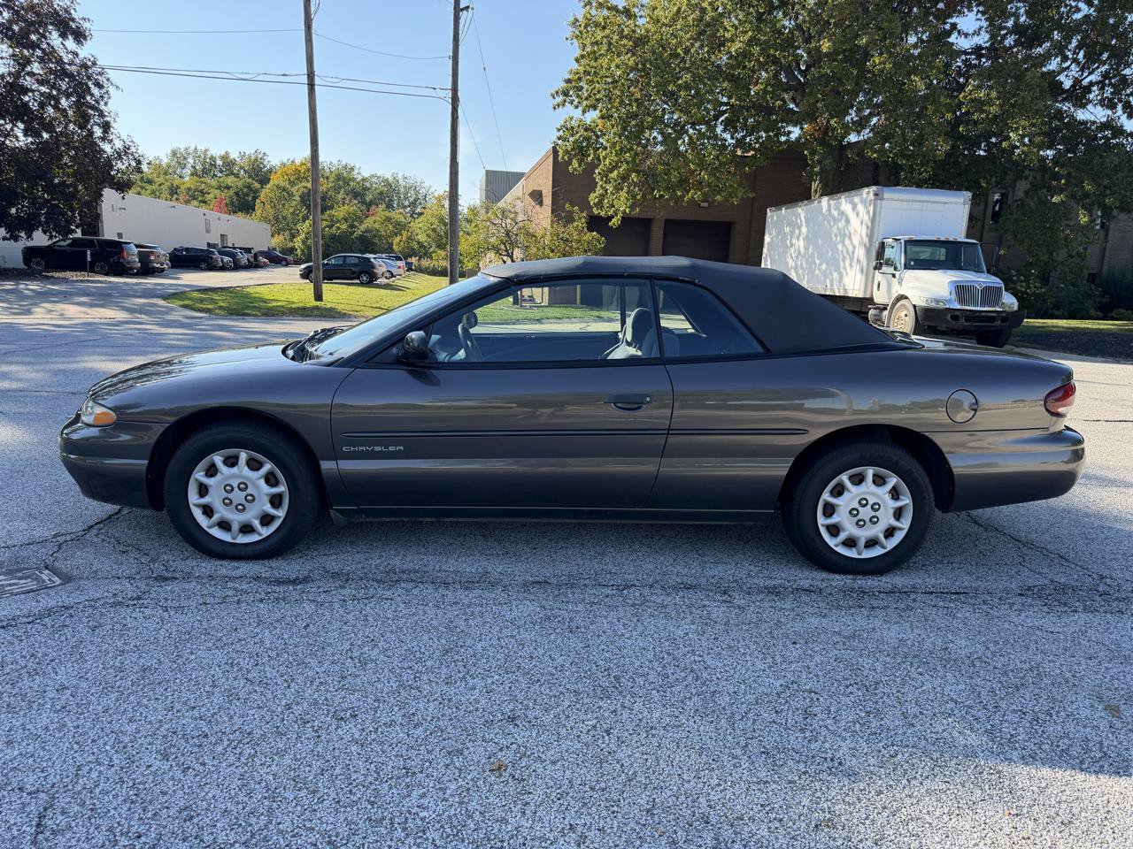 Used 2000 Chrysler Sebring JX FWD image 9