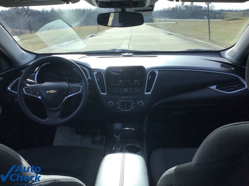Used 2024 Chevrolet Malibu LT image 16