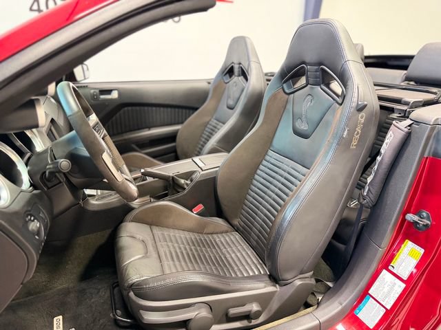 Used 2014 Ford Mustang Shelby GT500 w/ Equipment Group 821A RWD image 25