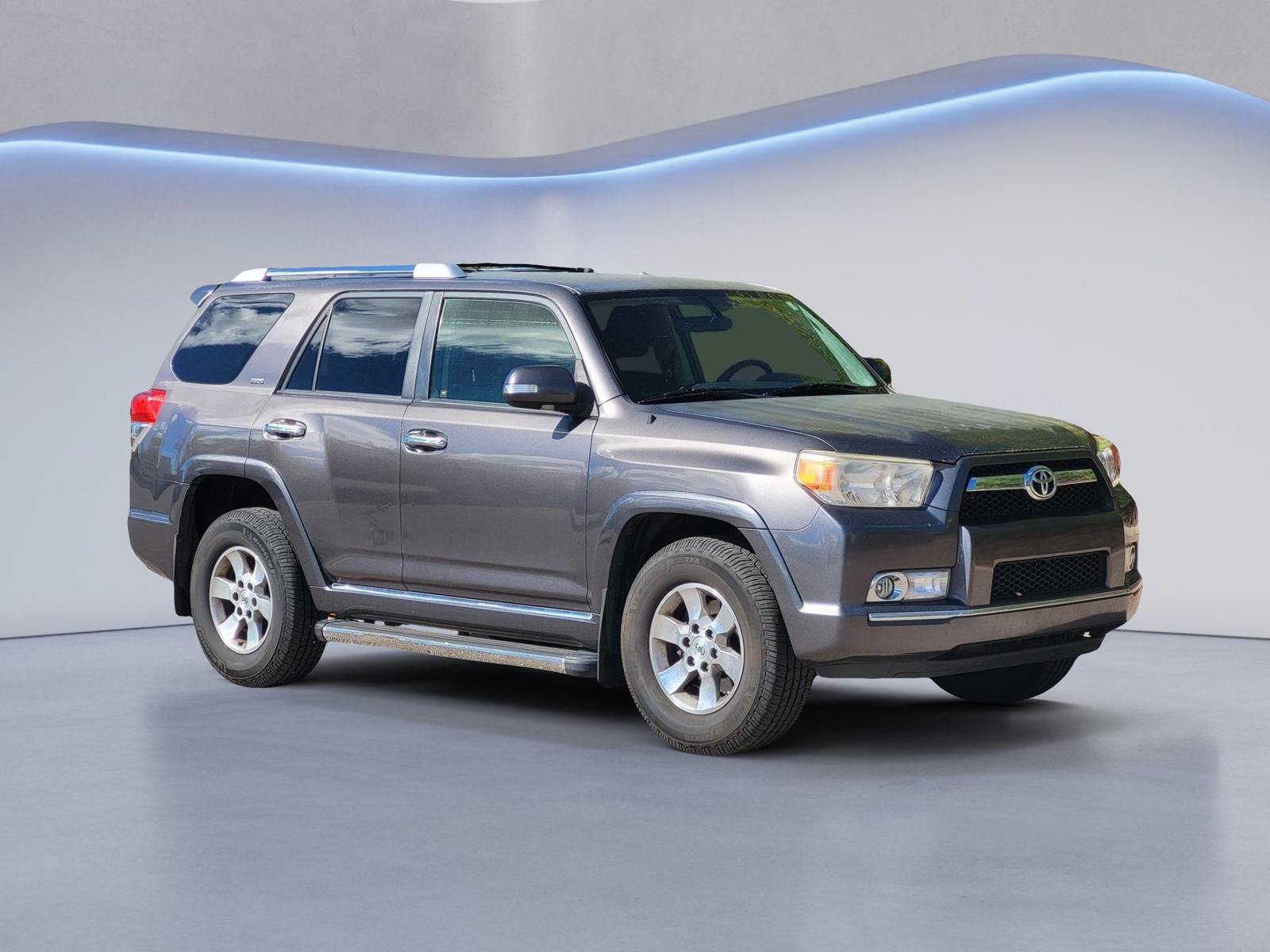 Used 2013 Toyota 4Runner SR5 RWD image 3