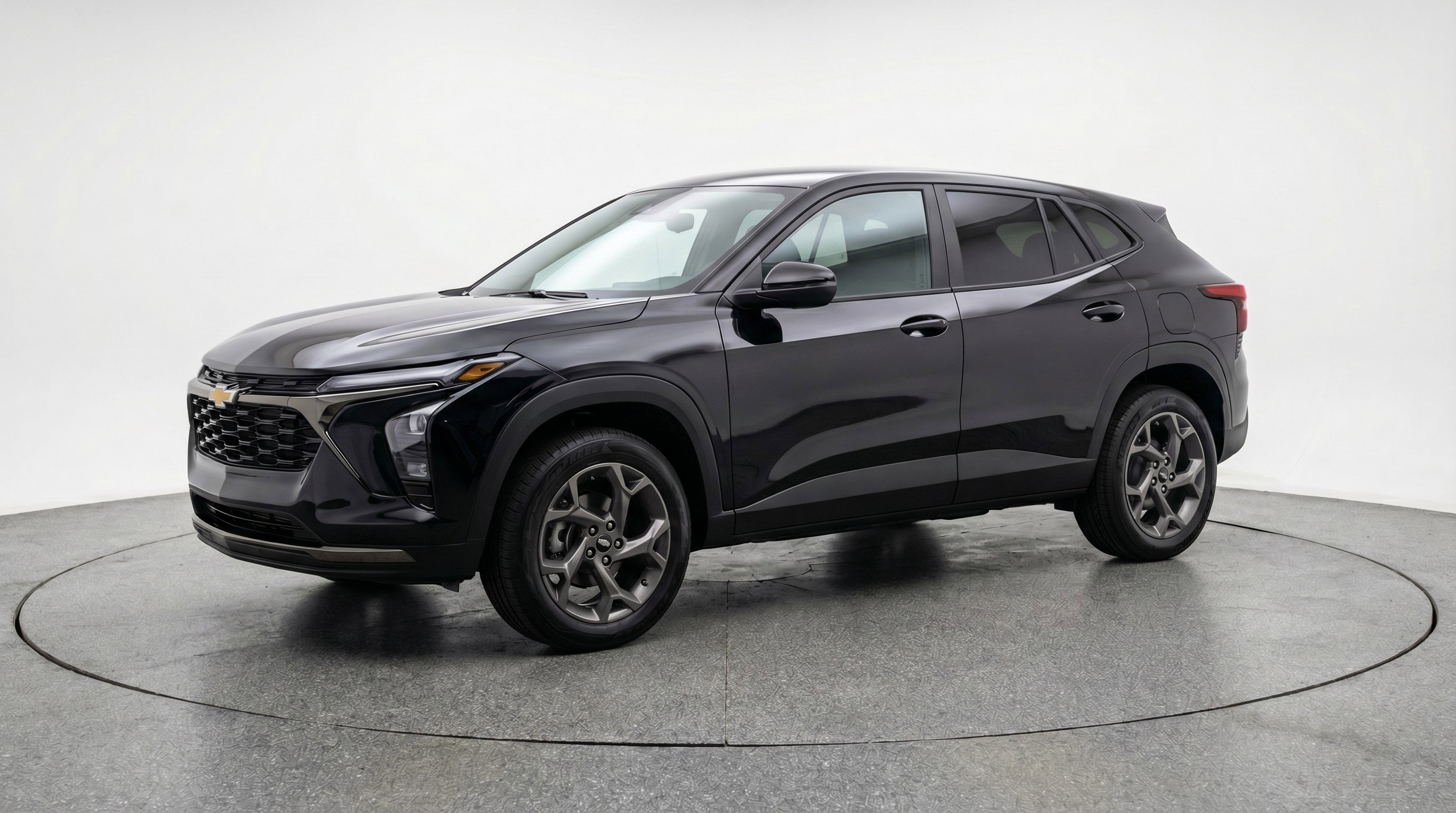 Used 2025 Chevrolet Trax LT w/ LT Convenience Package image 3