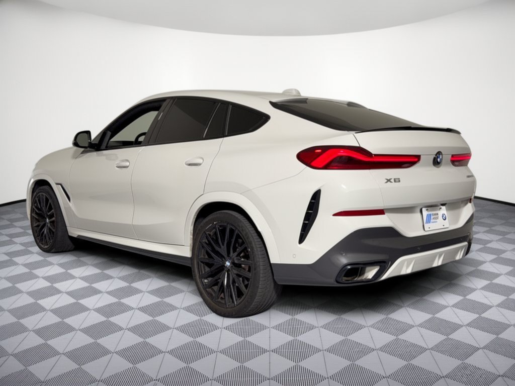 Certified 2024 BMW X6 xDrive40i w/ M Sport Professional Package AWD/4WD image 3