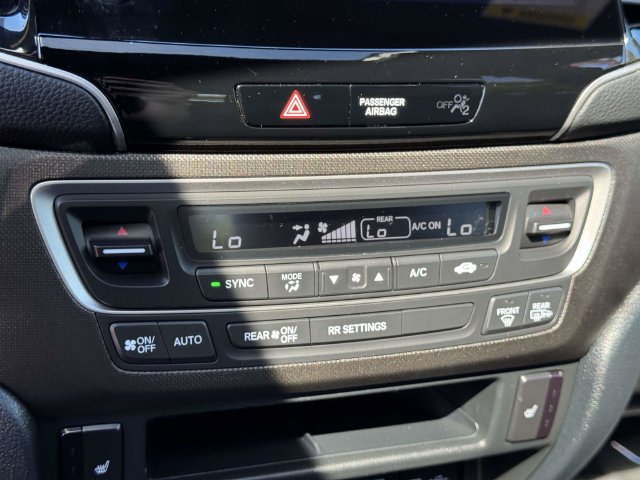 Used 2023 Honda Passport TrailSport image 29
