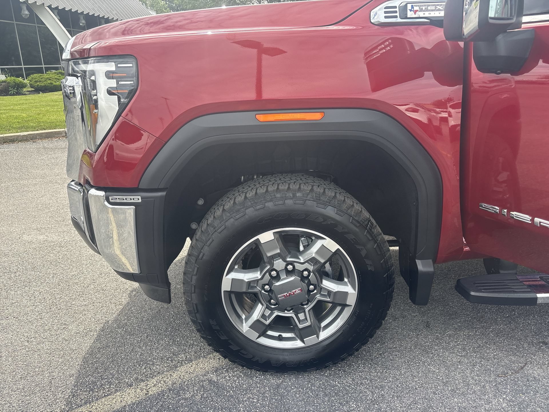 Used 2026 GMC Sierra 2500 SLT w/ Texas SLT Premium Package AWD/4WD image 34